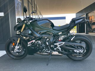 2025 BMW S 1000 R, чёрный, 1911000 рублей, вид 2