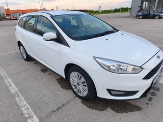 2018 Ford Focus III Рестайлинг, белый, 1200000 рублей, вид 2