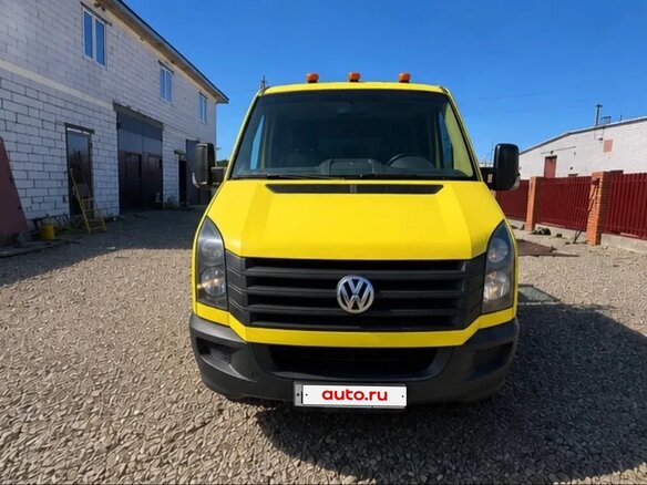 2018 Volkswagen Crafter, жёлтый, 2240000 рублей