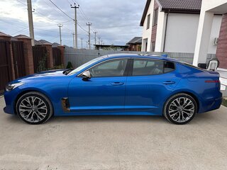2018 Kia Stinger I, синий, 2710000 рублей, вид 4