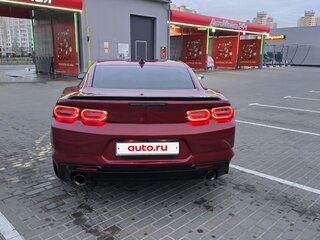 2020 Chevrolet Camaro VI Рестайлинг, пурпурный, 2900000 рублей, вид 5