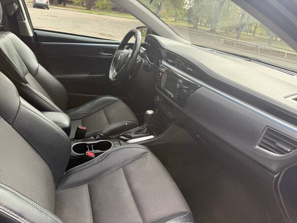 2014 Toyota Corolla XI (E160, E170, E180), чёрный, 1319000 рублей - вид 17