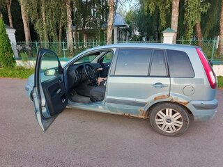 2008 Ford Fusion I Рестайлинг, серый, 280000 рублей, вид 4
