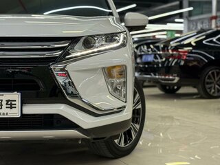 2021 Mitsubishi Eclipse Cross I, белый, 1620000 рублей, вид 3
