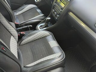 2011 Volkswagen Golf VI, серебристый, 850000 рублей, вид 5