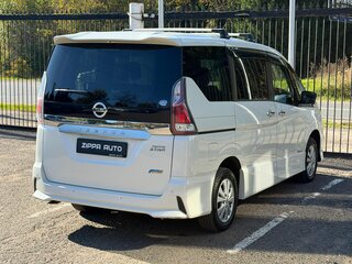 2018 Nissan Serena S-Hybrid V (C27), белый, 2199000 рублей, вид 4