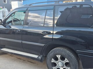 2003 Toyota Land Cruiser 100 Series Рестайлинг 1, чёрный, 1600000 рублей, вид 3