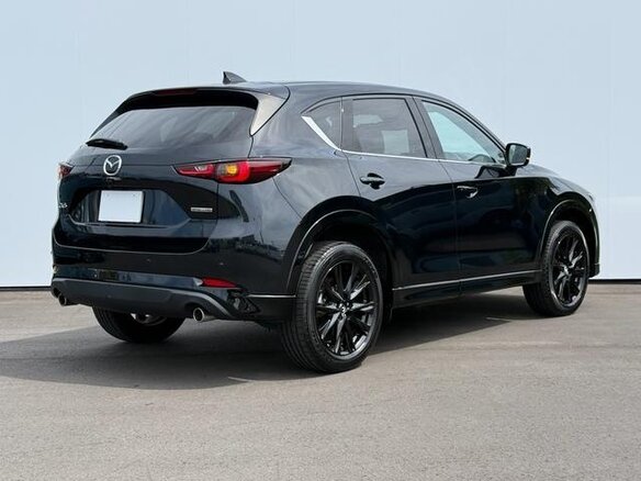 2023 Mazda CX-5 II Рестайлинг, чёрный, 2900000 рублей - вид 7