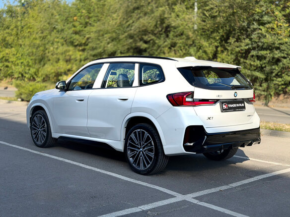2026 BMW X1 25Li xDrive III (U11/U12), белый - вид 6
