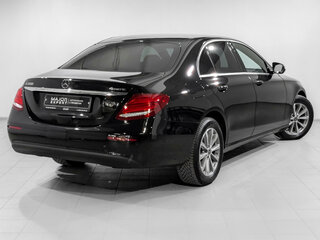 2019 Mercedes-Benz E-Класс 200 V (W213, S213, C238), чёрный, 3255000 рублей, вид 5