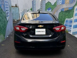 2016 Chevrolet Cruze II, чёрный, 960000 рублей, вид 4