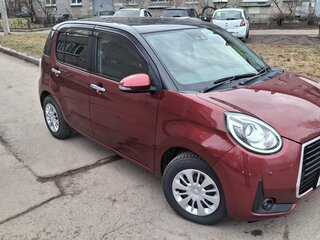 2019 Toyota Passo III Рестайлинг, красный, 940000 рублей, вид 2