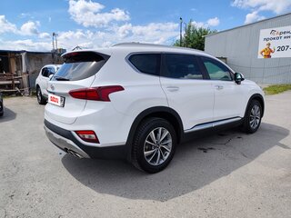 2020 Hyundai Santa Fe IV, белый, 2890000 рублей, вид 4