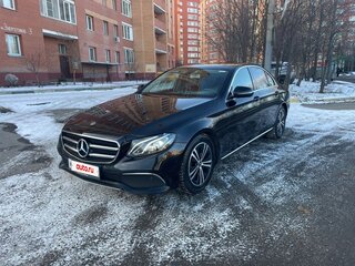 2019 Mercedes-Benz E-Класс 200 d V (W213, S213, C238), чёрный, 2900000 рублей, вид 1