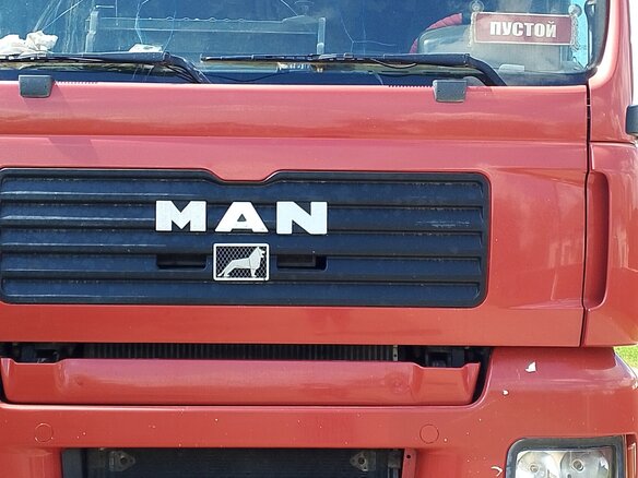 2003 MAN TGA, красный, 1450000 рублей