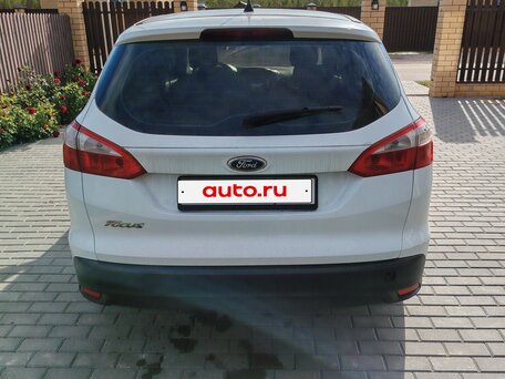 2012 Ford Focus III, белый, 590000 рублей, вид 4
