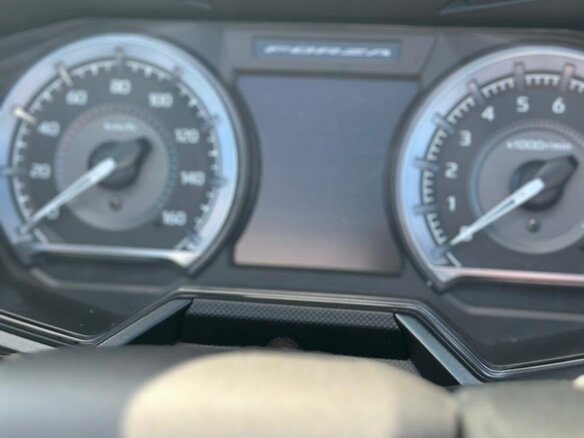 2023 Honda Forza, серебристый, 650000 рублей - вид 6