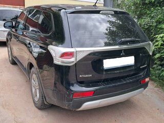 2014 Mitsubishi Outlander III, чёрный, 1053000 рублей, вид 2