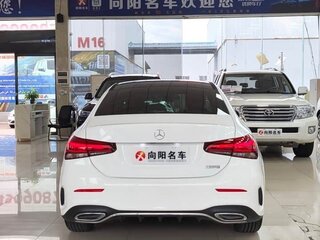 2022 Mercedes-Benz A-Класс 180 IV (W177) Рестайлинг, белый, 1800000 рублей, вид 5