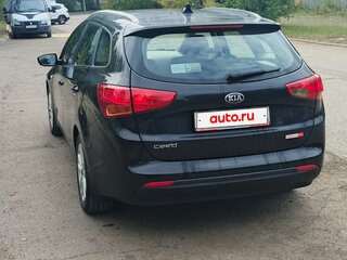 2017 Kia Ceed II Рестайлинг, чёрный, 1550000 рублей, вид 3