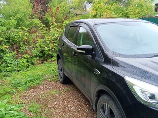 2017 Ford Kuga II Рестайлинг, чёрный, 1750000 рублей, вид 3