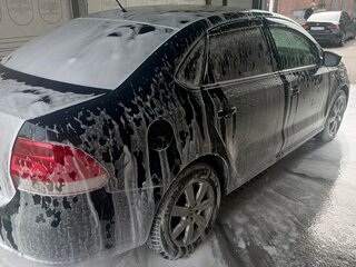 2013 Volkswagen Polo V, серый, 710000 рублей, вид 3
