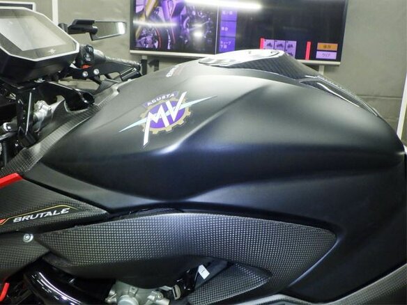 2023 MV Agusta Brutale 1000, чёрный, 1900000 рублей - вид 6