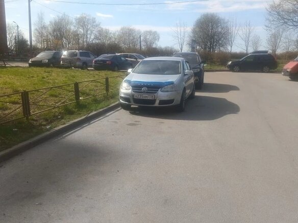 2007 Volkswagen Jetta V, серебристый - вид 10