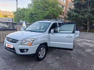 2009 Kia Sportage II Рестайлинг, белый, 975343 рублей, вид 1