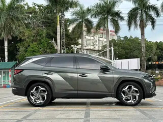 2023 Hyundai Tucson IV, серый, 2059000 рублей, вид 3