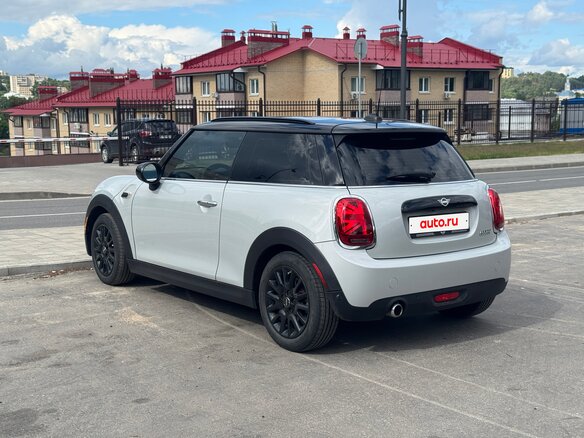 2020 Mini Hatch Cooper III (F55/F56) Рестайлинг, серый, 1425000 рублей - вид 25