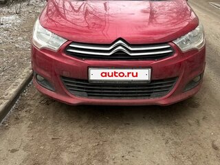 2013 Citroen C4 II, красный, 525000 рублей, вид 2