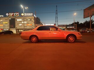 2001 Toyota Cresta V (X100) Рестайлинг, белый, 530000 рублей, вид 4