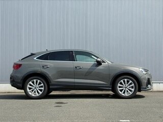 2022 Audi Q3 35 TFSI II (F3), зелёный, 2039911 рублей, вид 5