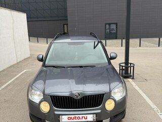 2013 Skoda Yeti I, серый, 980000 рублей, вид 2