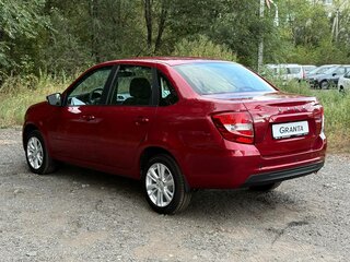 2026 Lada (ВАЗ) Granta I Рестайлинг, красный, 1208000 рублей, вид 3