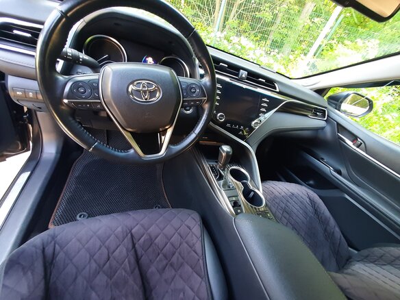 2018 Toyota Camry VIII (XV70), коричневый, 2730000 рублей - вид 20