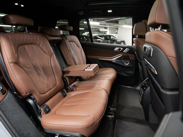 2026 BMW X7 40d I (G07) Рестайлинг, серый, 17450000 рублей - вид 20