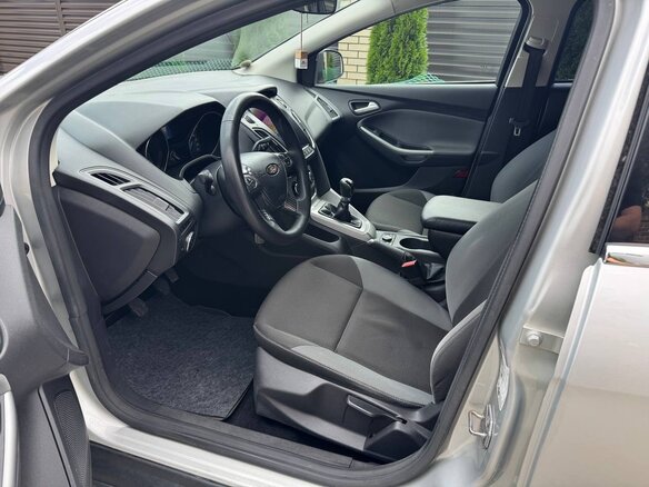 2011 Ford Focus III, серый - вид 14