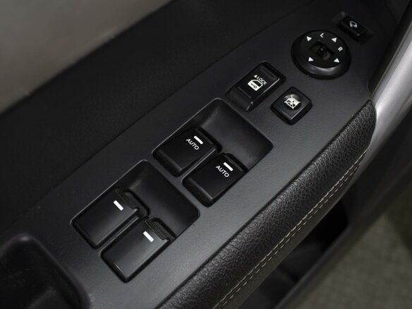 2009 Kia Sorento II, серый - вид 19