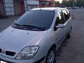 2000 Renault Scenic I Рестайлинг, серебристый, 240000 рублей, вид 1