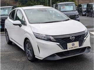 2022 Nissan Note e-Power III, белый, 1327804 рублей, вид 2