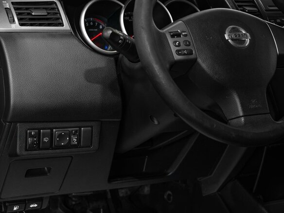 2012 Nissan Tiida I Рестайлинг, коричневый, 693000 рублей - вид 9
