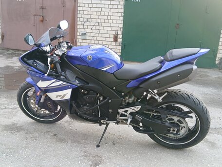 2011 Yamaha YZF-R1, синий, 1266000 рублей, вид 3