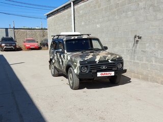 2002 Lada (ВАЗ) 2121 (4x4) I Рестайлинг, белый, 450000 рублей, вид 3