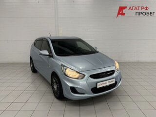 2011 Hyundai Solaris I, голубой, 660000 рублей, вид 3