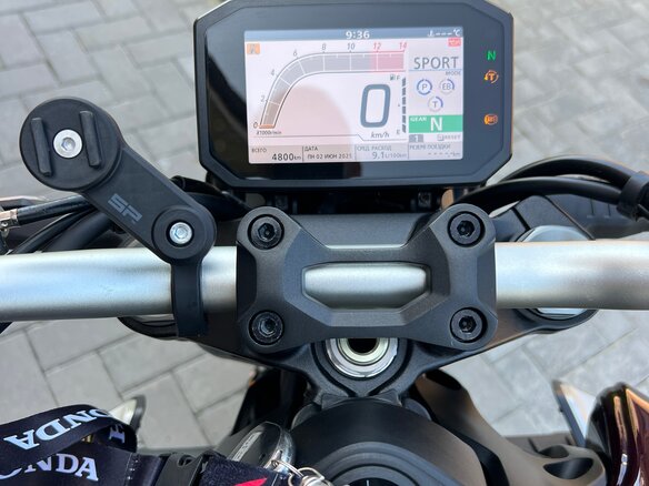 2023 Honda CB 1000R, красный, 1600000 рублей - вид 4