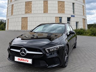 2018 Mercedes-Benz A-Класс 200 IV (W177), чёрный, 2290000 рублей, вид 1