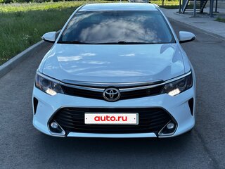 2018 Toyota Camry VII (XV50) Рестайлинг 2, белый, 2100000 рублей, вид 2