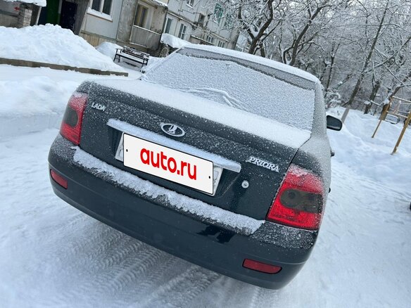 2013 Lada (ВАЗ) Priora I Рестайлинг, зелёный, 400000 рублей - вид 19